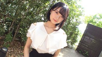 日韩精品久久久久久SIRO4932 修長美腿可愛妹妹被小哥狂操 可愛內斂嬌喘呻吟