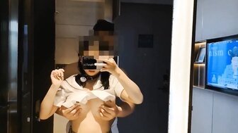 可愛學生「挑戰百人斬jimmybiiig」巨乳雙馬尾女學生啪啪不忘自拍盪樣騷叫